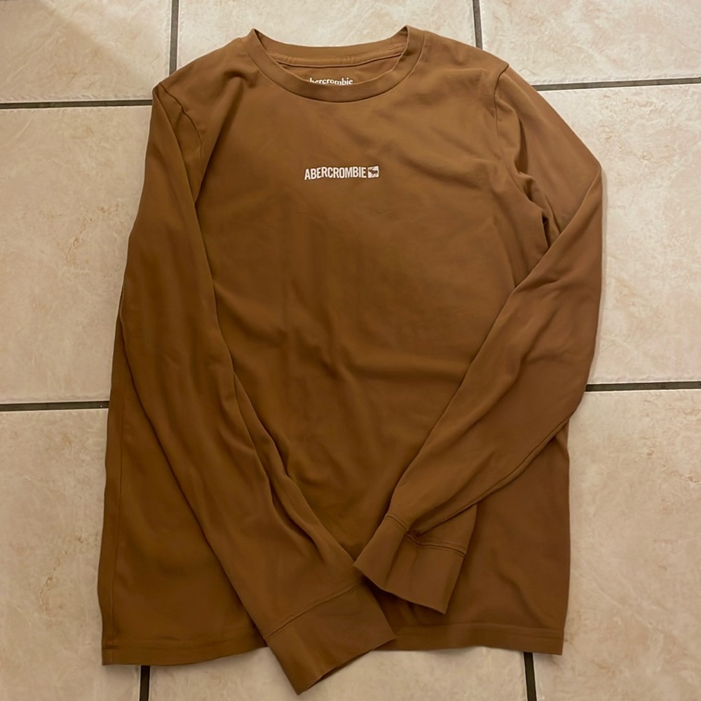💛 Abercrombie kids long sleeve